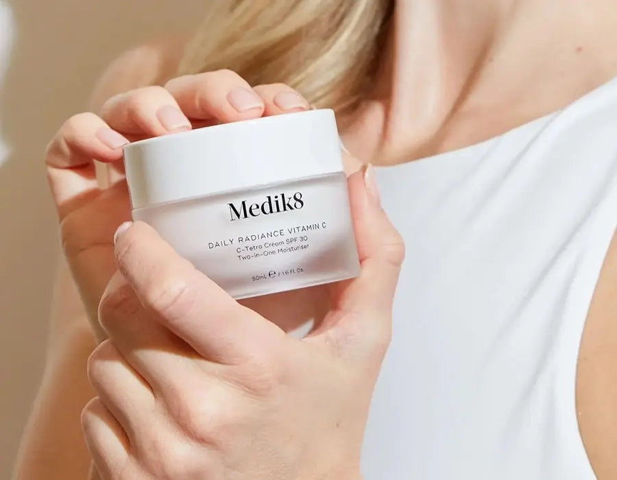 Medik8 behandelingen – professionele huidverbeterende behandelingen voor gezicht en huid